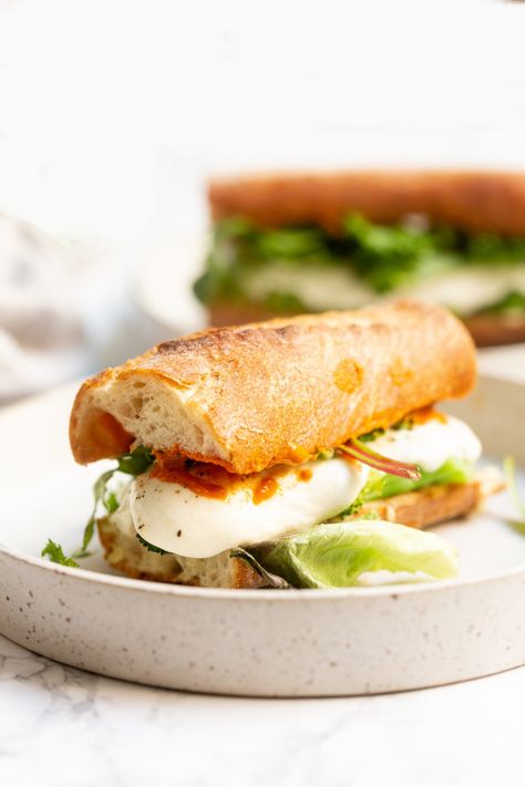 Inspiralized: Smashed Broccoli, White Bean and Mozzarella Sandwich with Romesco Broccoli White Bean, Vegetable Sandwiches, Smashed Broccoli, Mozzarella Sandwich, White Bean Salad, Vegetarian Sandwich, Veggie Bowl, Long Gone, Raw Vegetables