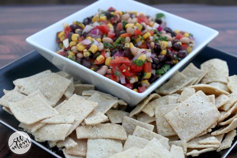 This Easy Cowboy Caviar Recipe is a snap to make and a delicious appetizer recipe. One of our favorite dip recipes, it's naturally vegan and gluten free! Easy Cowboy Caviar, Cowboy Caviar Recipe, Entertaining Appetizers, Caviar Recipes, Cowboy Caviar, Delicious Appetizer Recipes, Favorite Dips, Fresh Spices, Grilling Gifts