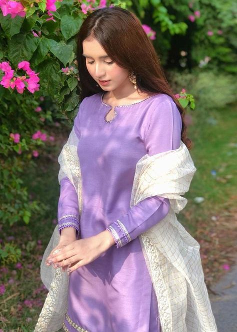 Lilac Fabric, 3 Piece Outfit, Stitching Dresses, Trendy Shirt Designs, Stylish Short Dresses, Desi Fashion Casual, Long Kurti Designs, Pakistani Fancy Dresses, Fancy Dresses Long