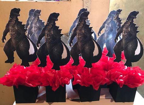 Godzilla Centerpieces, Godzilla Party Ideas, Godzilla Party, Godzilla Birthday Party, Godzilla Birthday, 7th Birthday Party Ideas, Birthday Party Table Decorations, Moana Themed Party, 17th Birthday Ideas