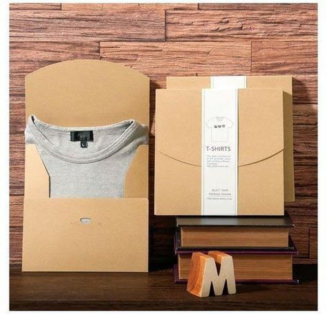 T Shirt Packaging, Fashion Poster Design, Tshirt Packaging, Shirt Packaging, Fashion Logo Branding, Packaging Ideas Business, Clothing Packaging, Fashion Typography, Handmade Packaging