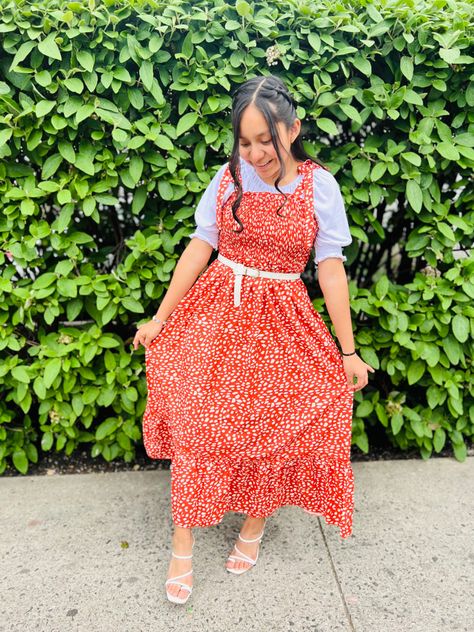 Modest Ditsy Floral Print Dress For Daywear, Modest Summer Outfits Jewish, Modest Summer Outfits Christian Apostolic Fashion, Modest Dresses For Church Jessakae, Apostolic Rainy Day Outfit, Outfits For Church, Modesty Matters, Cute Modest Outfits, Modest Fits