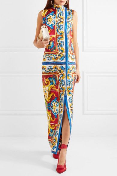 Dolce And Gabbana Dress 2023, Dolce And Gabbana Dress, Scarf Print Dress, English Dress, Flower Pattern Dress, Embellished Maxi Dress, Traditional Ceramics, Dolce Gabbana Dress, Summer Attire