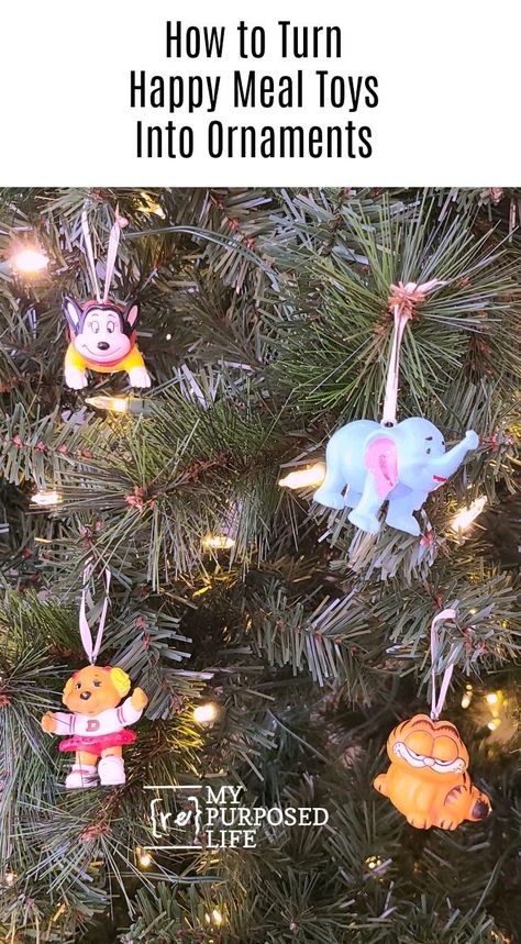 Easy project-how to make ornaments out of happy meal toys or your child's favorite action figures. Step by step directions to make your own today! #MyRepurposedLife #repurposed #happymealtoys #actionfigures #playset #diy #ornaments via @repurposedlife Playset Diy, Upcycle Toys, Make Ornaments, Recycling Projects, Repurposing Ideas, Diy Christmas Ornaments Easy, Party Trays, Upcycle Decor, Diy Ornaments