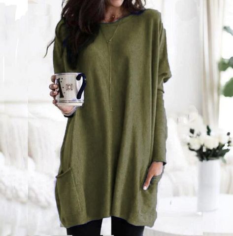 Winter T Shirts, Pocket Tunic, Straight Clothes, Round Neck Shirt, Shirts Women Fashion, Estilo Chic, Long Sleeve Tops Casual, Mode Design, Women Long Sleeve Tops