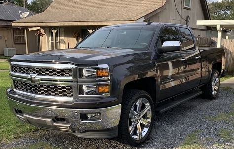 Silverado 2009, Chevrolet Silverado 2015, Suv Trucks, Ford Raptor, Chevy Silverado, Us Cars, Chevrolet Silverado, Chevy Trucks, Lamborghini