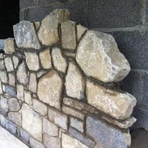 Building A Stone Wall, Limestone Cladding, Stone Walls Garden, Exterior Finishes, Stone Wall Design, Stone Landscaping, Natural Stone Wall, Building Stone, Stone Masonry