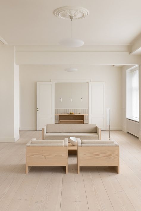 YinjiSpace - John Pawson x Dinesen Apartment John Pawson Interior, John Pawson Architect, Chinese Interior Design, Renovation Architecture, India Architecture, Chinese Interior, Japan Architecture, John Pawson, Flooring Inspiration