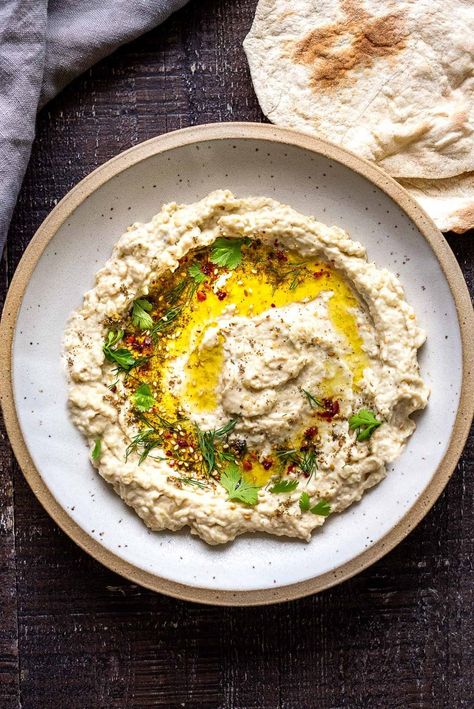 How to make the most authentic, flavorful Baba Ganoush! Learn the one secret that will take your baba ganoush to the next level. Authentic, easy, healthy and so delicious! #babaganoush #eggplantdip Authentic Baba Ganoush Recipe, Easy Baba Ganoush Recipe, Cucumber Slaw, Vegeterian Dishes, Babaganoush Recipe, Asian Salmon, Chicken Adobo, Eggplant Dip, Baba Ganoush