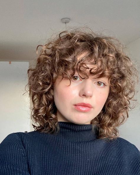 Lily B-B / Perms & Hair Colour on Instagram: “Client selfie 🌻 Lorna with her ammonia-free modern curly perm. . Top tip for coily, curly & permed hair 〰️ use a wide tooth comb to comb…” Curly Permed Hair, Curly Perm, Curly Shag Haircut, Short Curly Hairstyles For Women, Permed Hair, Natural Curly Hair Cuts, Short Curly Hairstyles, Curly Hair Photos, Short Curly Haircuts