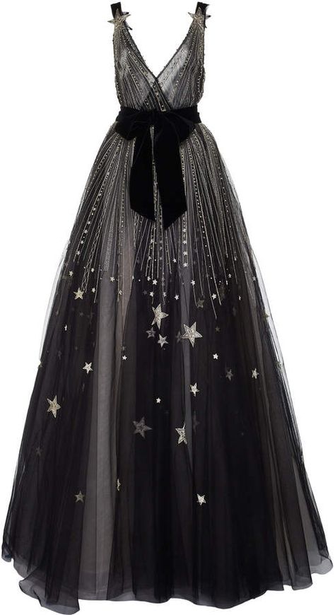 Monique Lhuillier V-Neck Star Embellished Gown With Velvet Bow Belt Monique Lhuillier Gowns, Embellished Gown, Tulle Gown, Dreamy Dress, Monique Lhuillier, Gorgeous Gowns, Marchesa, Mode Vintage, Beautiful Gowns