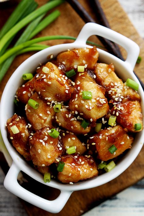 Baked Sesame Chicken, Sesame Chicken Recipe, Mapo Tofu, Sesame Chicken, Chinese Recipes, Asian Cooking, Poultry Recipes, Asian Dishes, Healthy Chicken Recipes