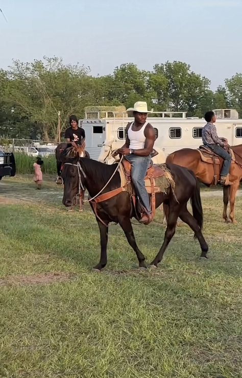 Black Country People, Black Farmer Aesthetic, Country Black Men, Black Country Girl Aesthetic, Black Country Aesthetic, Country Man Aesthetic, Black Cowboy Aesthetic, Black Cowgirl Aesthetic, Rodeo Outfits Men