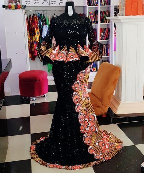 23 Unique And Stunning Skirt And Blouse For Sophisticated Ladies African Lace Styles, Long African Dresses, Ankara Dress Styles, Ankara Designs, Latest Ankara, African Dresses Modern, African Wear Dresses, Afrikaanse Mode, African Lace Dresses