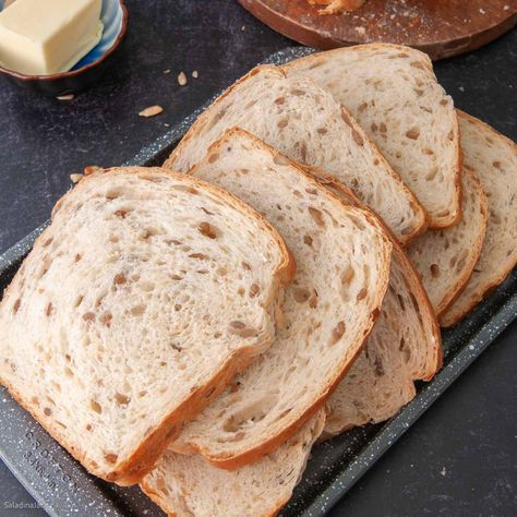 Oatmeal Sunflower Bread is a nutritious loaf bread with oatmeal and sunflower seeds. Bread machine instructions included. #bread #breadrecipes #yeastbread #oatmeal #sunflowerseeds. Sunflower Bread, Seeds Bread, Oatmeal Bread Recipe, Easy Bread Machine Recipes, Bread Machines, Best Bread Machine, Bread Machine Recipe, Bread Ideas, Oatmeal Bread