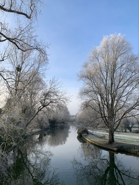 Cambridge In Winter, English Winter Aesthetic, January Winter Aesthetic, England Winter Aesthetic, January Esthetics, British Winter Aesthetic, Uk Winter Aesthetic, January Aesthetics, January Core