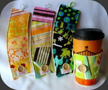 Cubano Coffee, Cafe Starbucks, Coffee Background, Coffee Caramel, Holiday Hand Towels, Caramel Coffee, Coffee Sleeve, Brew Coffee, Clever Hacks