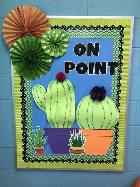 Desert Classroom, School Year Themes, Cactus Classroom, Classroom Boards, Girls Teacher, Winter Door Decorations, Prek Classroom, School Entrance, Botanical Theme