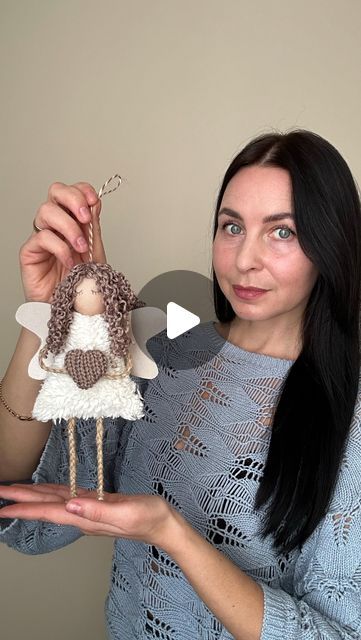 Macrame Angel Diy, Christmas Angels Diy, Angel Ornaments Diy, Diy Christmas Angel Ornaments, Diy Angel Ornaments, Christmas Angel Doll, Dolls Handmade Diy, Christmas Angel Crafts, Christmas Decorations Diy Crafts