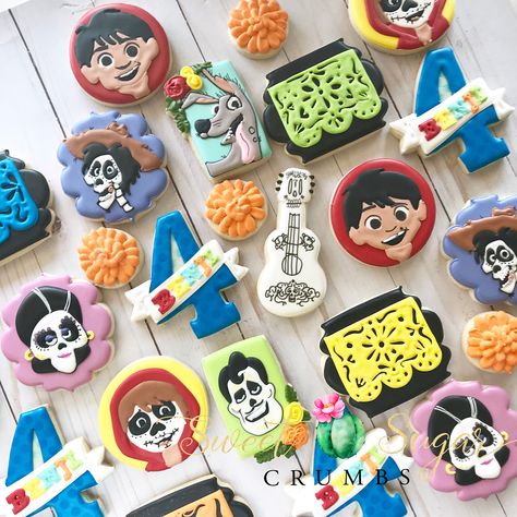 Nothing is more important than Familia ❤️ • • • #SweetSugarCrumbs #HoustonSweets #HumbleCookies #SugarCookies #Cookies #RoyalIcingCookies… Coco Cookies, Coco Birthday, Mexican Cookies, Disney Cookies, Birthday Cookies, Royal Icing Cookies, Sugar Cookies Decorated, Dia De Muertos, 4th Birthday