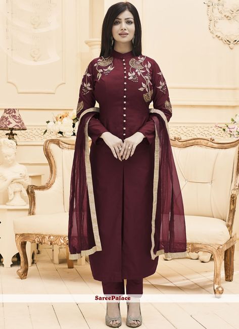 Dark Maroon Dress, Traditional Pants, Bollywood Suits, Celana Fashion, Maroon Pants, Indian Salwar Suit, Suit Salwar, Punjabi Fashion, Latest Salwar Kameez