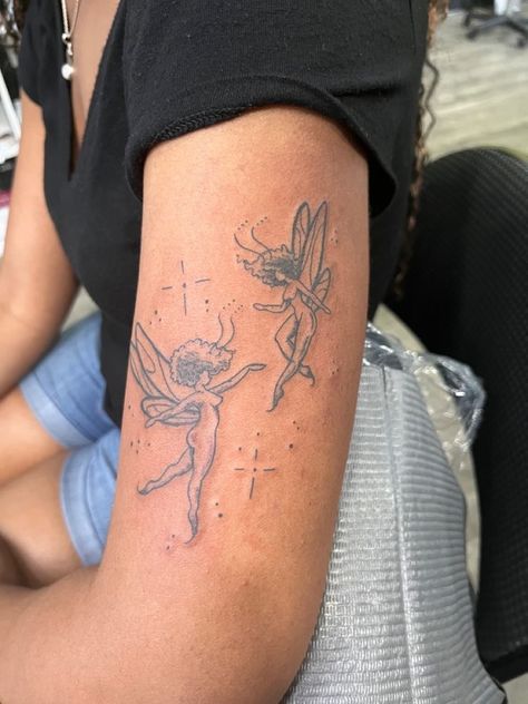 Tinkerbell Tattoo, Magic Runes, Tattoos Infinity, Fairy Tattoo Designs, Black Girls With Tattoos, Theme Tattoo, Inspiration Tattoo, 4 Tattoo, Tattoos Geometric