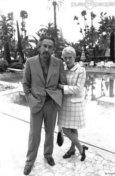 Romain Gary, Jean Seberg, Celebrity Couples, The Man, Aura, Suit Jacket, Google Search, Couple Photos, Celebrities