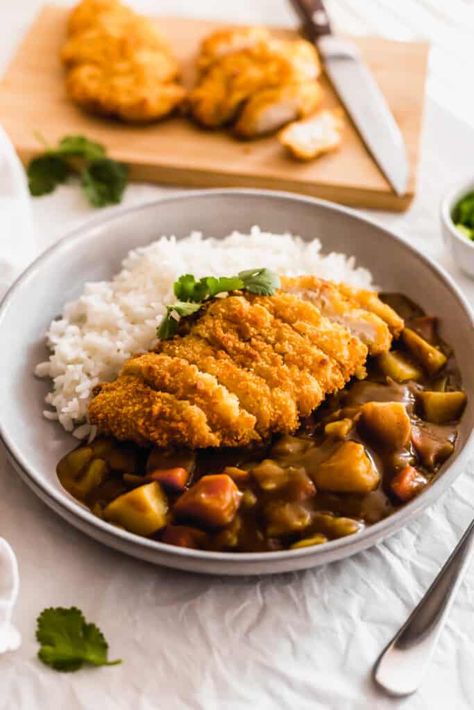 Easy Chicken Katsu Curry | Sift & Simmer Easy Chicken Katsu, Japanese Curry Chicken, Crispy Chicken Katsu, Japanese Curry Recipe, Kare Raisu, Fried Breaded Chicken, Curry Chicken Recipe, Baked Breaded Chicken, Chicken Katsu Curry