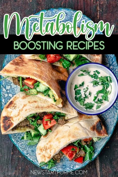 Metabolism Boosting Meals, Metabolism Recipes, Metabolic Reset, Boost Metabolism Drink, Metabolic Diet Recipes, Spinach Salad With Chicken, Metabolic Health, Easy Green Smoothie, Metabolism Boosting Foods