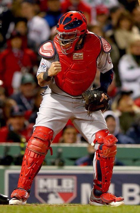 Catchers Gear, Stl Cardinals Baseball, Famous Baseball Players, Cardinals Players, St Louis Cardinals Baseball, Yadier Molina, Stl Cardinals, Baseball Baby, Cardinals Baseball