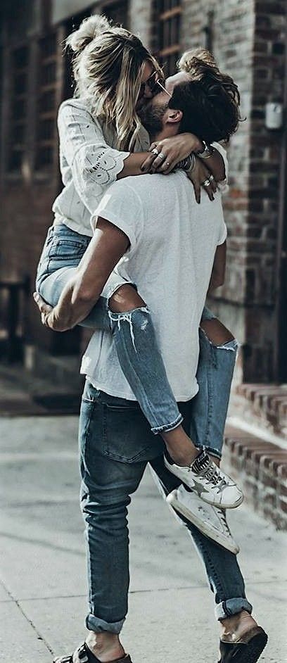 @ardillahv *couple goals kisses*/*fotos en pareja besandose*/#tumblr/#couplegoals Foto Tips, Foto Poses, Relationship Goals Pictures, Photo Couple, Couple Photography Poses, Cute Relationship Goals, 인물 사진, Couples In Love, Couple Shoot