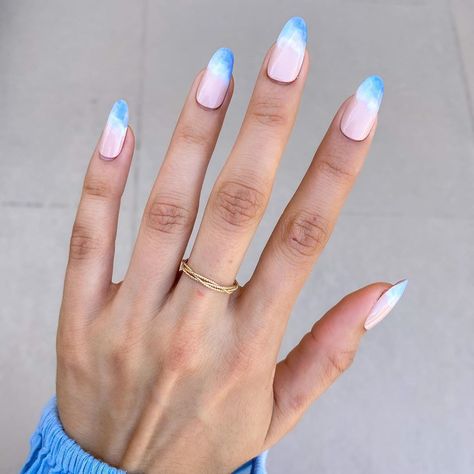 Color Camp on Instagram: “A Wavy French manicure for your Monday beach getaway 🌊 💙” Press On Nail Art, Beach Nail, Fake Nails With Glue, Beach Getaway, Minimalist Nails, Chic Nails, Short Acrylic Nails, Cute Acrylic Nails, French Manicure