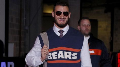 Mitch Trubisky, Mike Ditka, Chi Town, Chicago Sports, Bear Photos, Vintage Football, Fantasy Football, Oakland Athletics, Chicago Bears