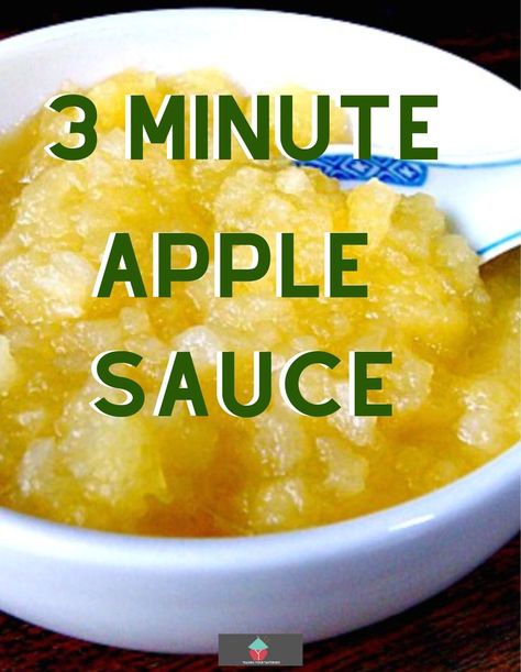 3 minute Apple Sauce. Easy method and no additives etc. Great as a topping on plain yogurt, or as a sauce for a main meal, use in baking etc! Roast Pork Crackling, Easy Apple Sauce, Crackling Recipe, Roast Pork Dinner, Microwave Apples, White Sauce Recipes, Apple Sauce Recipes, Pork Dinner, Roast Pork