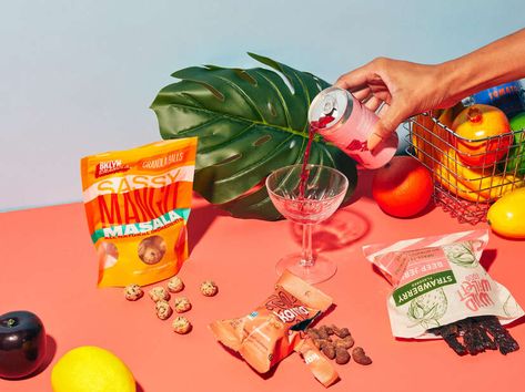 Tiny Bodega Is Making It Easier To Find POC-Owned Brands Healthy Pantry Staples, Cuban Black Beans, Granola Bites, Healthy Pantry, Online Bakery, Dinner Box, Wine Magazine, Online Grocery Store, Corner Store