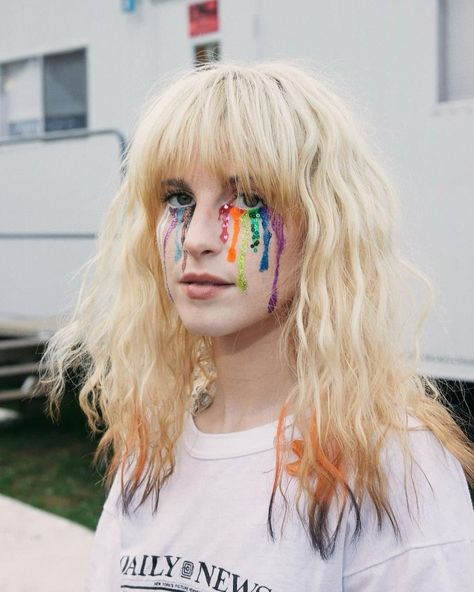 Dip Dye Bob, Hayley Williams Instagram, Hailey Williams, Paramore Tattoo, Hayley Williams Style, Glitter Tears, Fan Wallpaper, Hayley Wiliams, Paramore Hayley