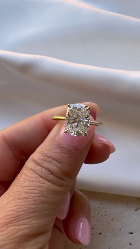 3 CT Elongated Cushion Cut Solitaire Ring, Cushion Cut Wedding Ring, Handmade 18K Gold Jewelry, 2 MM Solitaire Band, Trends Setter Welcome To My Shop, Great to Know You All Here. 💍 𝐑𝐢𝐧𝐠 𝐃𝐞𝐭𝐚𝐢𝐥𝐬  🔹 𝐌𝐞𝐭𝐚𝐥 𝐎𝐩𝐭𝐢𝐨𝐧𝐬:925 Sterling Silver 10 Carat/14 Carat/18 Carat Gold (Can be made in yellow/rose/white gold) 🔹 𝐒𝐭𝐨𝐧𝐞 𝐂𝐡𝐨𝐢𝐜𝐞: Moissanite  🔹 𝐒𝐭𝐨𝐧𝐞 𝐒𝐡𝐚𝐩𝐞: Elongated Cushion 🔹 𝐒𝐭𝐨𝐧𝐞 𝐒𝐢𝐳𝐞:3 CT 🔹 𝐁𝐚𝐧𝐝 𝐒𝐡𝐚𝐧𝐤 𝐏𝐫𝐨𝐟𝐢𝐥𝐞: Designer  🔹 𝐁𝐚𝐧𝐝 Cushion Engagement Ring Silver, Cushion Cut Wedding Ring, Elongated Cushion Engagement Ring, Engagement Ring Cushion Cut, Cushion Cut Wedding Rings, Cushion Cut Moissanite Engagement Ring, Engagement Ring Cushion, Moissanite Engagement Ring Cushion Cut, Cushion Cut Solitaire