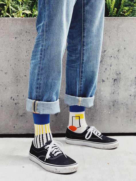 Mismatched Socks Aesthetic, Long Socks Outfits, Crazy Socks Outfit, Socks Photoshoot, Socks Photography, Bold Socks, Mismatched Socks, Socks Aesthetic, Sock Lovers