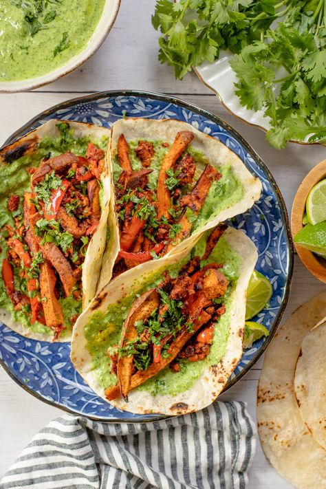 Sweet Potato Soyrizo Tacos Soyrizo Tacos, Sweet Potato Tacos, Vegan Mexican Recipes, Dinner Prep, Vegan Potato, Savory Vegan, Yogurt Sauce, Potato Dishes, Taco Tuesday