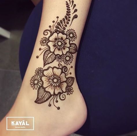 Ankle Mendhi, Henna Ankle Designs, Henna Tattoo Designs Ankle, Ankle Henna Designs, Ankle Henna, Henna Ankle, Henna Tattoo Ideas, Henna Hand Designs, Henna Tattoo Design