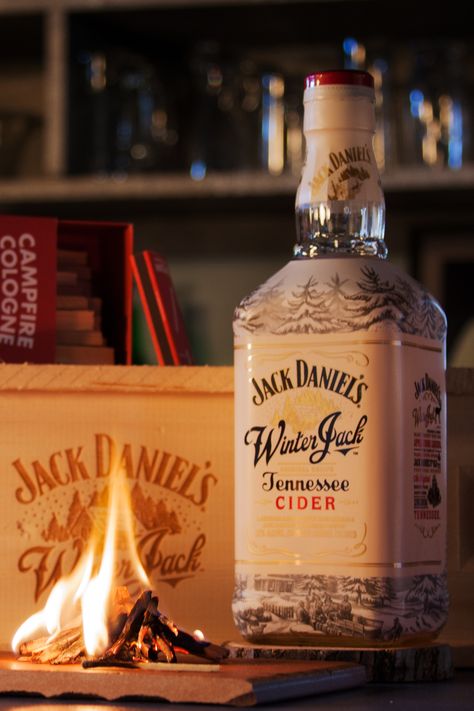 Cocktails Gif, Jack Daniels Christmas, Christmas Drink Recipes, Jack Daniels Drinks, Cider Recipes, Honey Cocktail, Apple Whiskey, Christmas Drinks Recipes, Cider Drinks