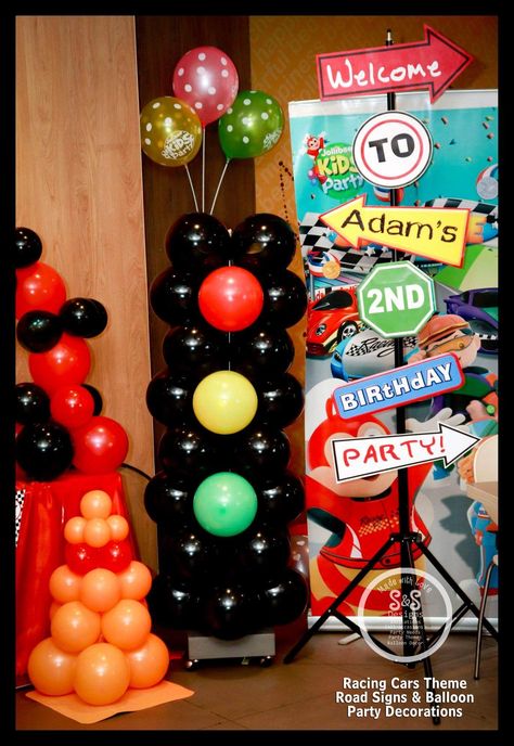 Racing Cars Party Decorations Racecar Party Decorations, Macqueen Theme Party, Nascar Party Decorations, Blaze Party Decorations, Cars Party Decorations, Hot Wheels Party Decorations, Car Party Decorations, برق بنزين, Race Car Birthday Decorations