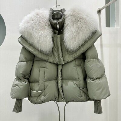 White Fur Coat, Luxury Winter, Real Fur Coat, Pull Oversize, Female Shorts, Fur Parka, White Ducks, Down Parka, Winter Jackets Women