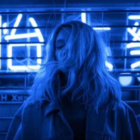 Blue Neon, Neon Blue, Purple Aesthetic, Aesthetic Wallpaper, Blonde Hair, A Woman, Blonde, Neon, Purple