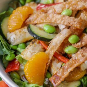 Asian Citrus Salad, Chicken Salad With Mandarin Oranges, Salad With Mandarin Oranges, Homemade Salads Recipes, Citrus Salad Recipes, Salad Shooter, Beef Tartare, Spring Salad Recipes, Chicken Chopped Salad