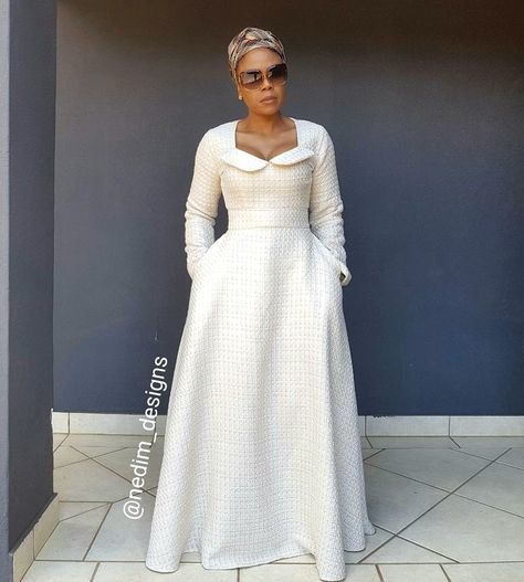 African Traditional Bridesmaid Dresses, Traditional Bridesmaid Dresses, Bridesmaid Dresses Winter, Hebrew Fashion, Pregnancy Wear, Dress Impress, Stretch Dresses, Winter Bridesmaid Dresses, Dresses Winter