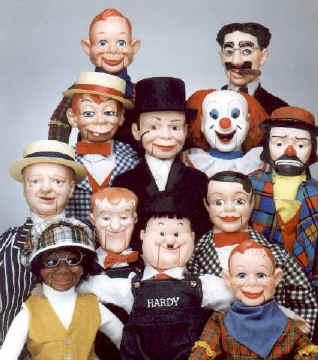 what's the group noun for Ventriloquist dummies -- an abomination? a wrongness? Ventriloquist Puppets, Ventriloquist Doll, Ventriloquist Dummy, James Ensor, Punch And Judy, Clowning Around, Creepy Dolls, Antique Toys, Antique Dolls