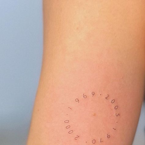 Polly on Instagram: "two little pieces for Antonia ✨🥰 I love love love doing these little writing circles ☺️" Writing Circle, Birthdate Tattoo, Writing Tattoo, Date Tattoos, Circle Tattoos, Circle Tattoo, Writing Tattoos, I Love Love, April 3