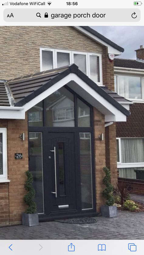 Front Door Extension Entrance, Front Of House Extension Ideas, Front Of House Ideas Uk, Beautiful Bungalows, Porch Ideas Entrance, Front Porch Landscape, Front Extension, Pebble Dash, Porch Extension