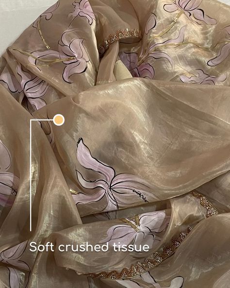 ⚠ New saree alert ⚠ Elegant Soft Tissue Saree with Floral Hand-Painted Design Color: Soft golden beige with elegant floral hand-painted details Material: Soft crushed tissue Embellishments: Delicate gota and beads lace work Style: Classical with a modern touch Perfect for weddings, festive occasions, or corporate gatherings. Make a lasting impression! Price: ₹6499 🌟 Similar designs can be customized to suit your choice of color and fabric. DM us to place your orders! �#VividDrapes... Painted Saree, Tissue Sarees, Saree Painting Designs, Saree Painting, New Saree, Modern Saree, Tissue Saree, Hand Painted Sarees, Bedroom Wall Paint